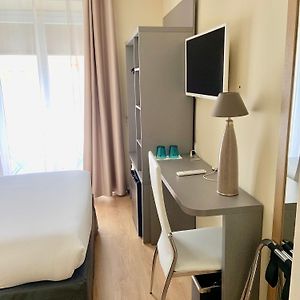 Chambre Standarde Lit Queen-Size